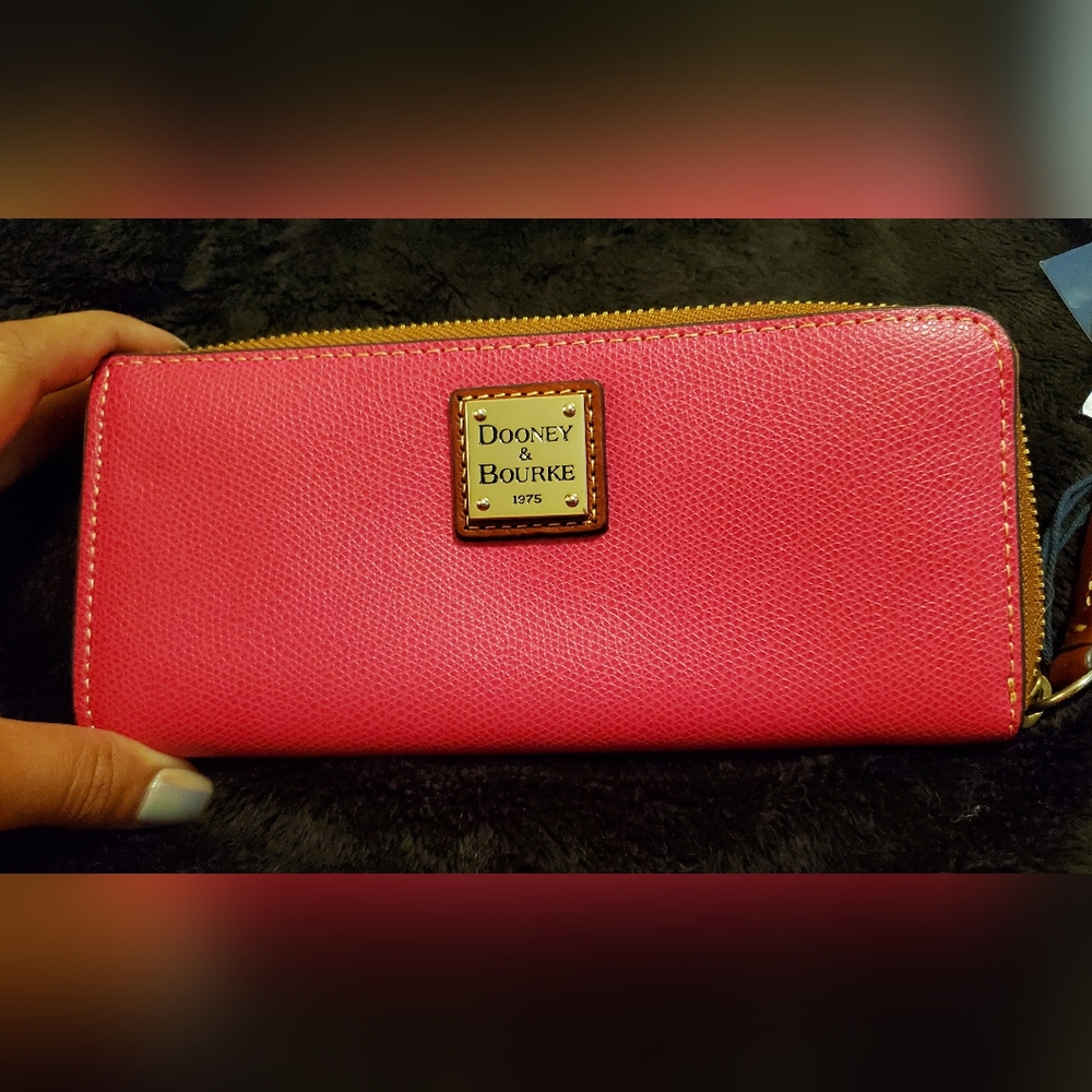 Dooney & Bourke Hot Pink 3/4 Zip Pebbled Leather Folded Wristlet Wallet NWT